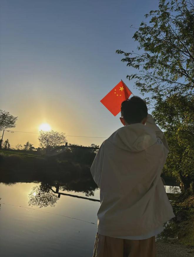 煎熬!女儿找公司薪资可怜,考编都栽面试上,现在考研又捏一把汗